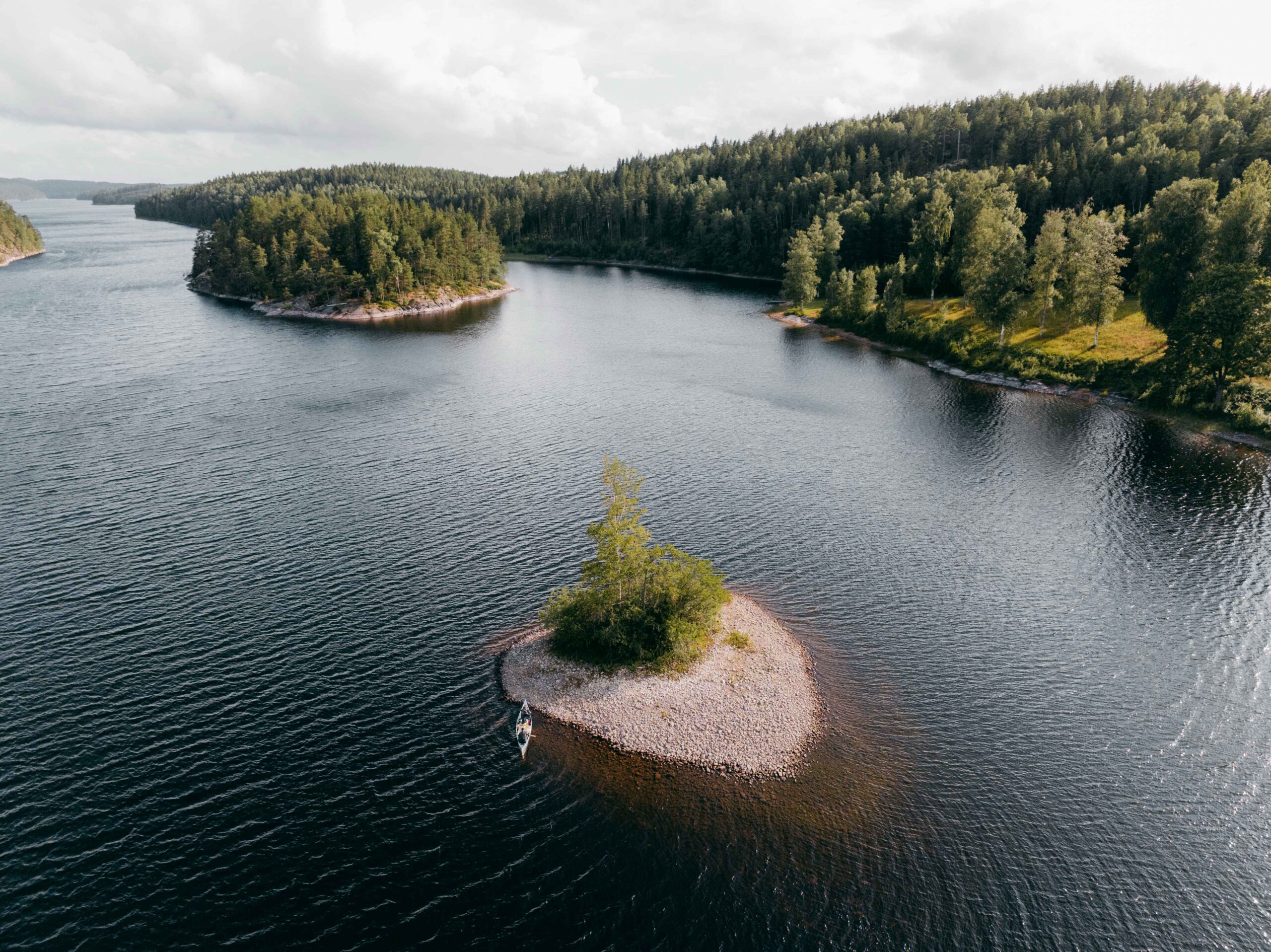 lac varmland canoe trip suède
